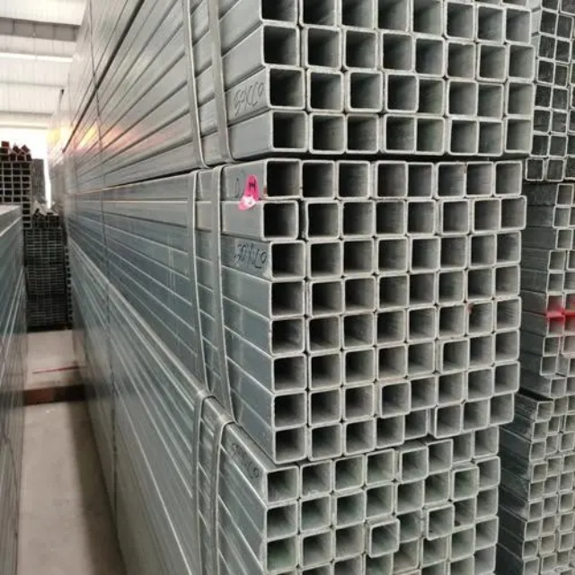 凤冈小口径<font style='color:red'>无缝方矩管</font>